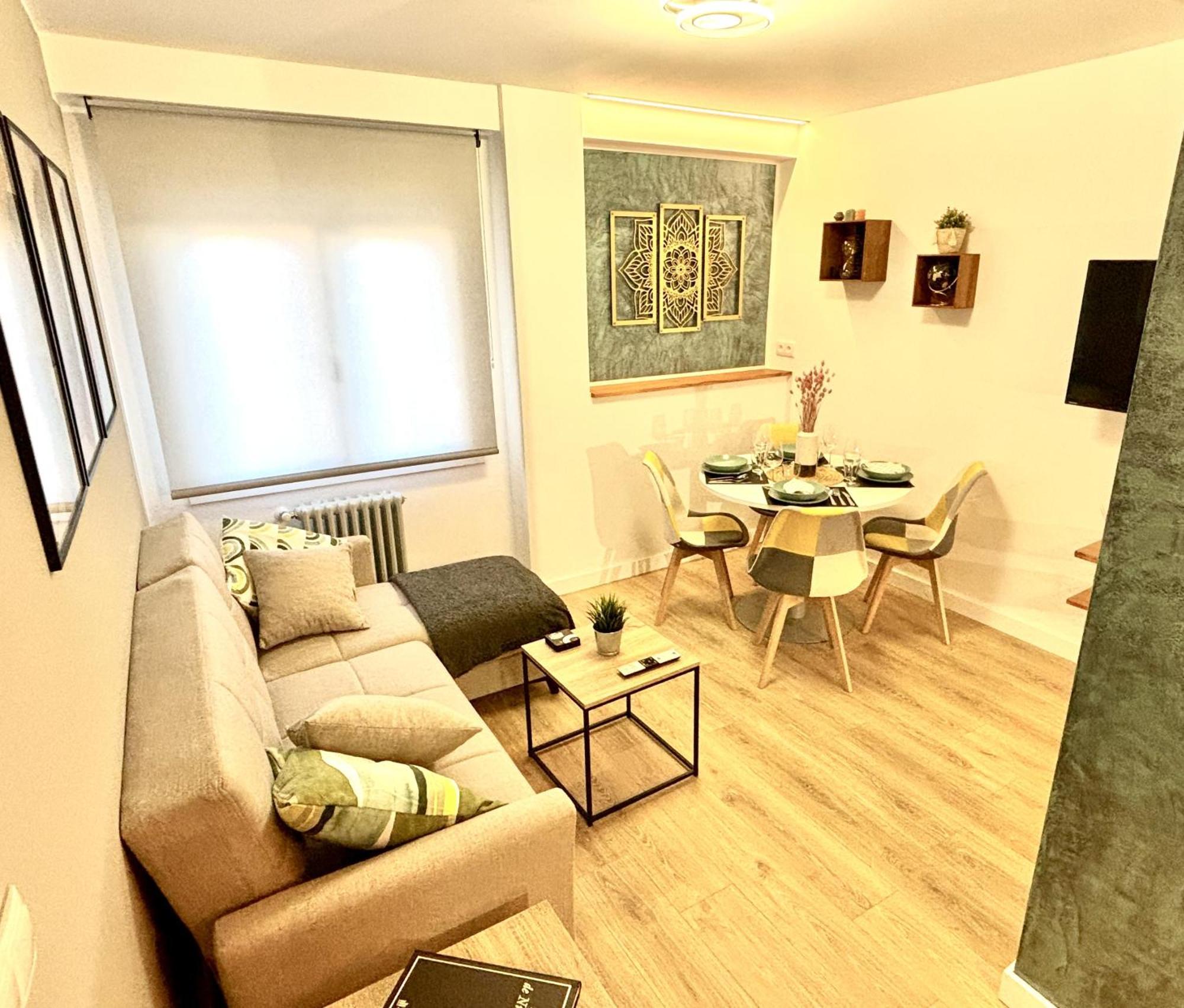 Imak Barrio Del Ave Appartement Zaragoza Buitenkant foto